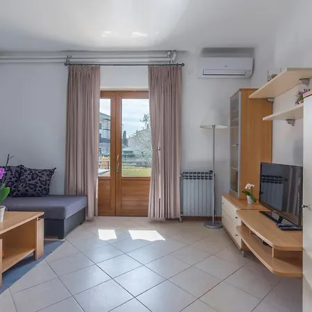 Guest house Koseto Tar 3*