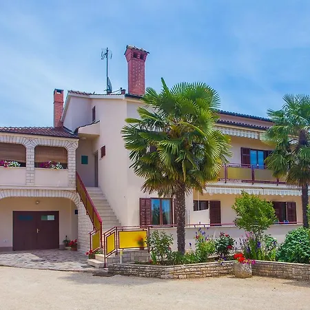 Koseto Tar 3* Tar-Vabriga