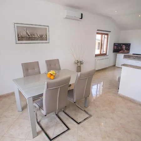 Koseto Tar Guest house Tar-Vabriga